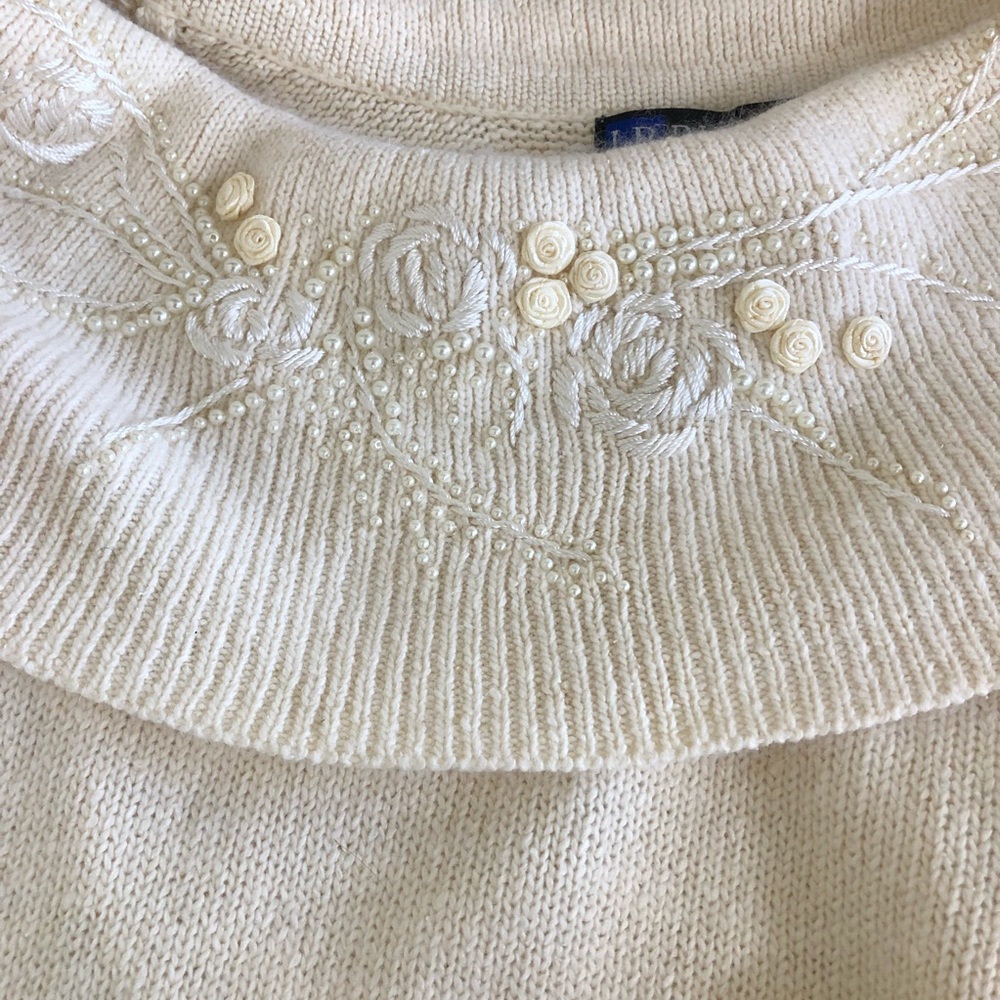 I.B. Diffusion VTG Sweater w/Florette Design Large